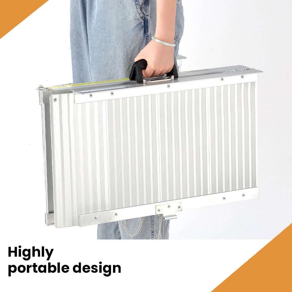 182cm portable folding aluminium access ramp with non-slip surface and 272kg load capacity