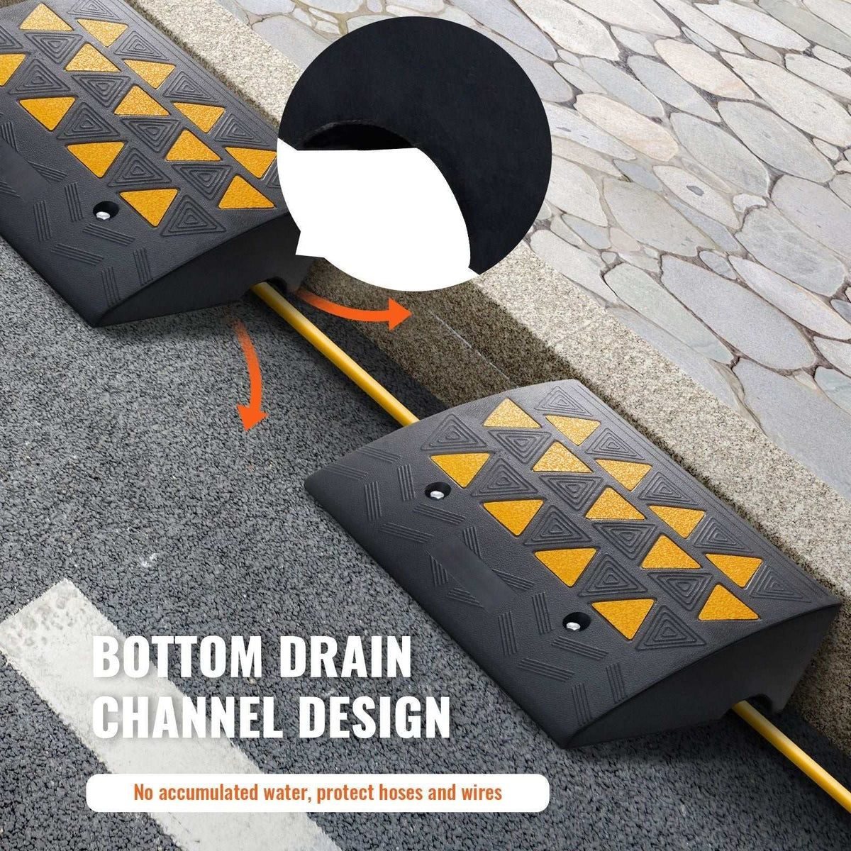 Heavy-duty rubber curb ramp 15.2 cm rise with 15-ton load capacity and stable grid structure for vehicles and wheelchairs