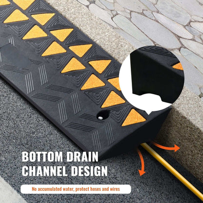 Heavy-duty rubber curb ramp with 9.4 cm rise, non-slip surface, reflective strips, and 15-ton capacity for vehicles and wheelchairs